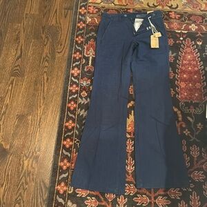 Madewell Women's Flare Jeans in Navy Blue